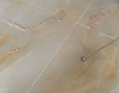 天津市瓷砖空鼓维修公司分享粘合剂选择不当在瓷砖铺贴过程中可能导致以下问题